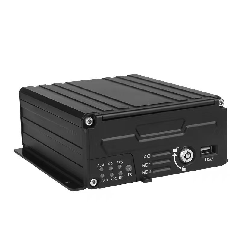NVR Soghluaiste 4CH IPC HDD Do Shábháilteacht Feithicle