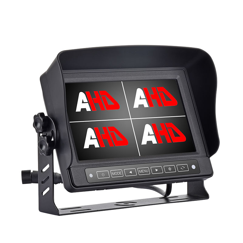 Monatóir AHD Car Quad Uiscedhíonach 7inch Le Cnaipe Tadhaill